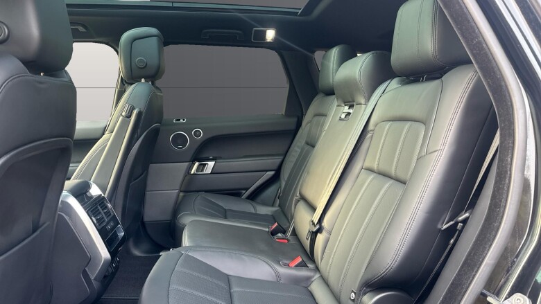 Land Rover Range Rover Sport 3.0 D300 HSE Silver 5dr Auto Diesel Estate